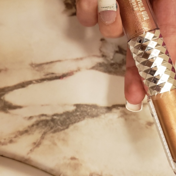 Bundle of shadows - Picture 4 of 6